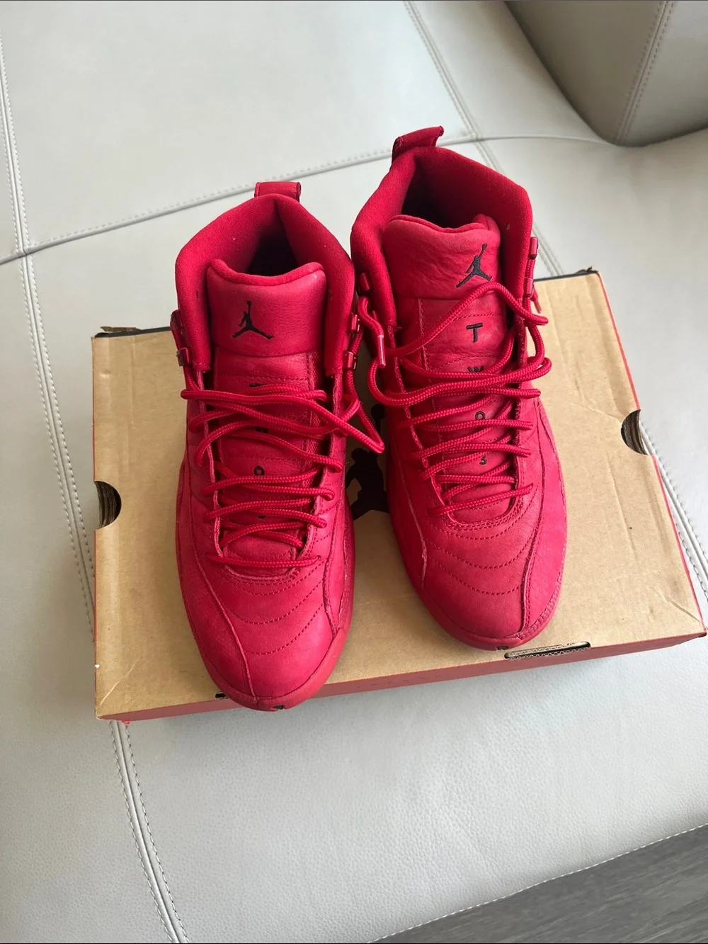Jordan Gym Red men size 8